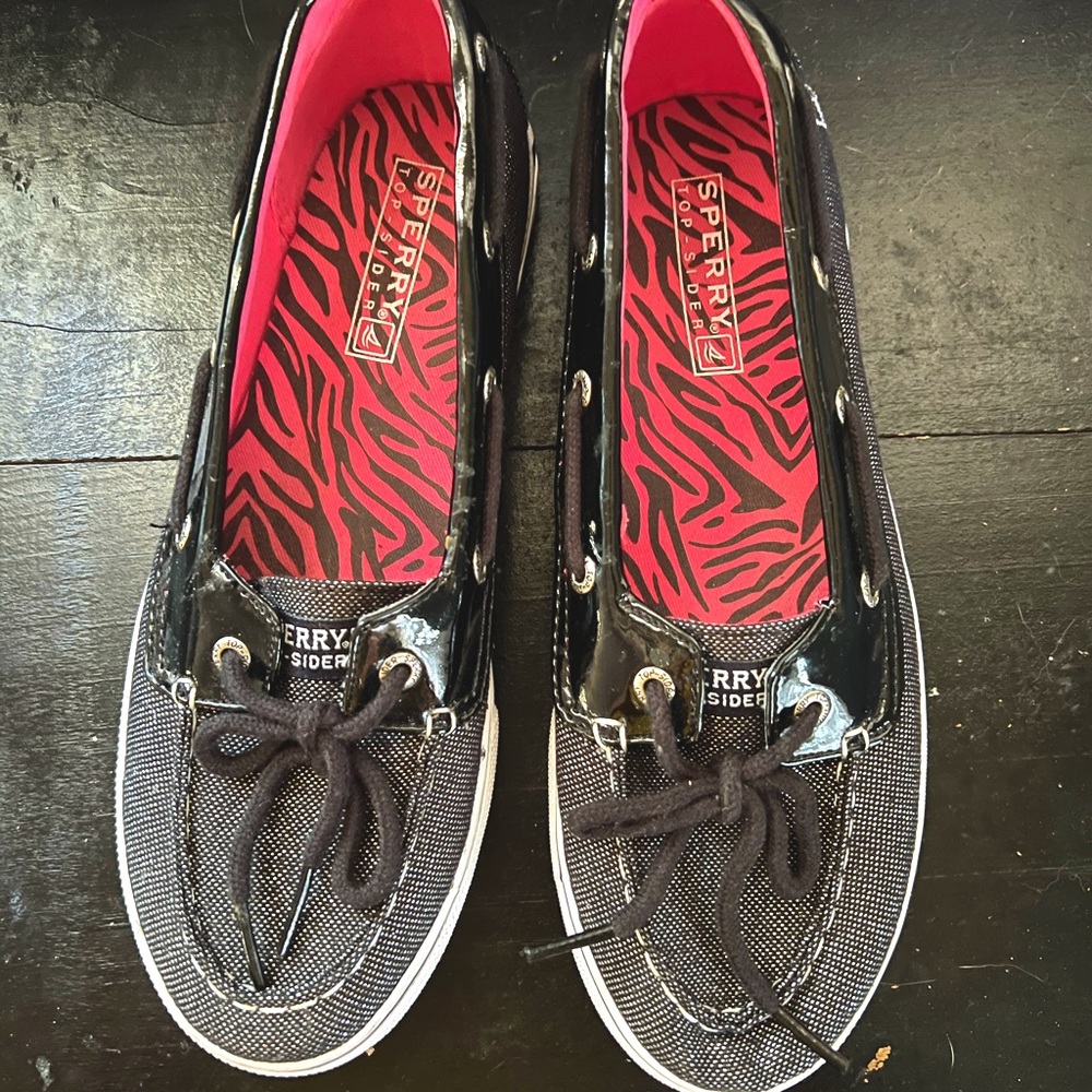 Kid’s Size 5 Black Top Sider Sperrys